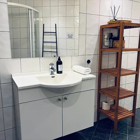 Central Apt - Near The Fish Market